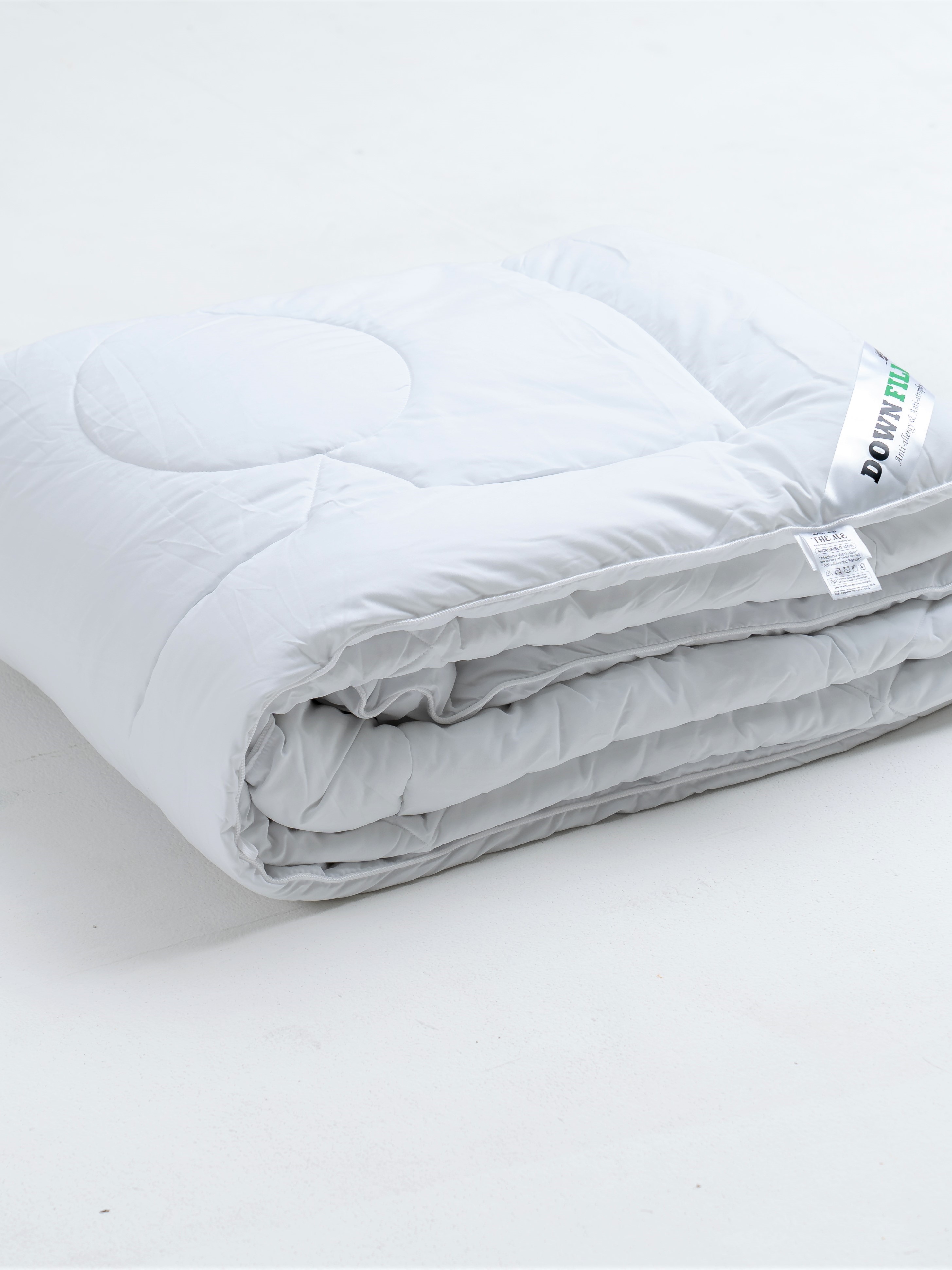 Downfill Comforter